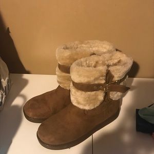 Womens Guess Winter Boots